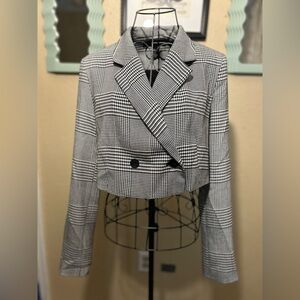 Forever 21 Black and White Houndstooth Blazer